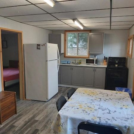 Bayshore Cottages Уайъртън Екстериор снимка
